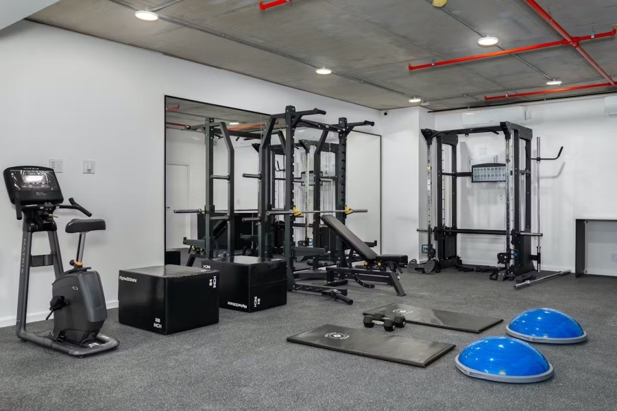 0 Bedroom Property for Sale in Sea Point Western Cape